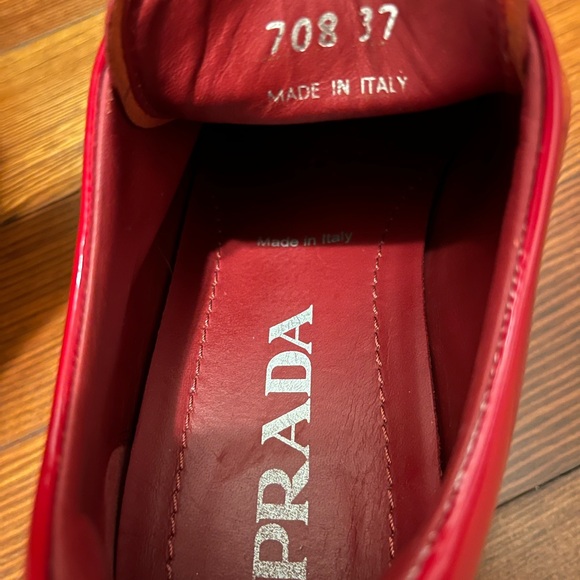 Prada red patent leather monolith lace up shoes - Picture 3 of 9
